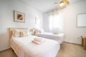 Apartment with Large Terrace - ER122LT